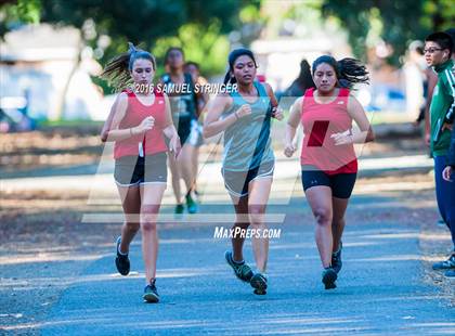 Thumbnail 2 in JV: Moreau Catholic @ James Logan photogallery.
