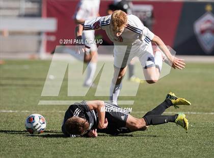 Thumbnail 3 in Kent Denver vs. Jefferson Academy (CHSAA 3A Final) photogallery.