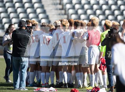Thumbnail 1 in Kent Denver vs. Jefferson Academy (CHSAA 3A Final) photogallery.