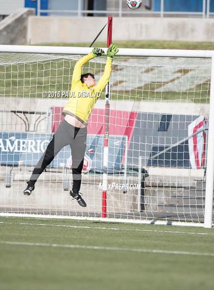 Thumbnail 1 in Kent Denver vs. Jefferson Academy (CHSAA 3A Final) photogallery.