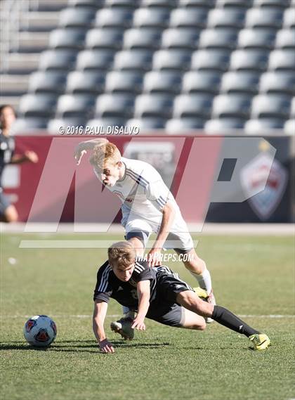Thumbnail 3 in Kent Denver vs. Jefferson Academy (CHSAA 3A Final) photogallery.