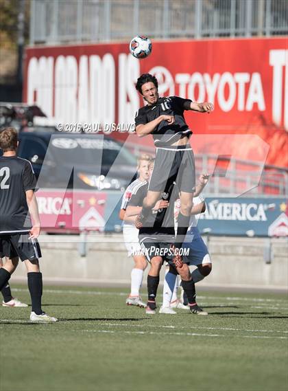 Thumbnail 1 in Kent Denver vs. Jefferson Academy (CHSAA 3A Final) photogallery.