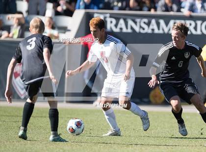 Thumbnail 1 in Kent Denver vs. Jefferson Academy (CHSAA 3A Final) photogallery.