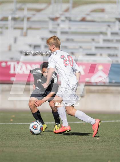 Thumbnail 1 in Kent Denver vs. Jefferson Academy (CHSAA 3A Final) photogallery.
