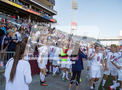 Thumbnail 2 in Kent Denver vs. Jefferson Academy (CHSAA 3A Final) photogallery.