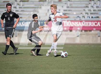 Thumbnail 3 in Kent Denver vs. Jefferson Academy (CHSAA 3A Final) photogallery.