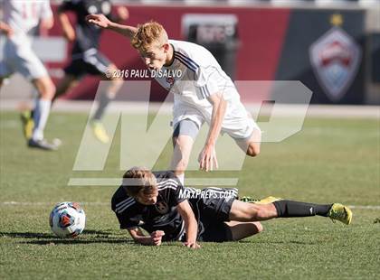 Thumbnail 1 in Kent Denver vs. Jefferson Academy (CHSAA 3A Final) photogallery.