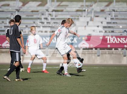 Thumbnail 1 in Kent Denver vs. Jefferson Academy (CHSAA 3A Final) photogallery.