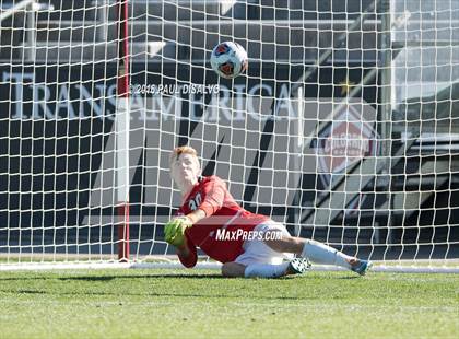 Thumbnail 1 in Kent Denver vs. Jefferson Academy (CHSAA 3A Final) photogallery.