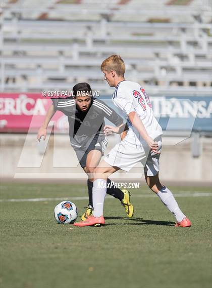 Thumbnail 1 in Kent Denver vs. Jefferson Academy (CHSAA 3A Final) photogallery.