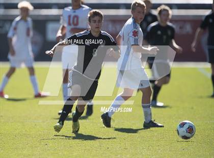 Thumbnail 2 in Kent Denver vs. Jefferson Academy (CHSAA 3A Final) photogallery.