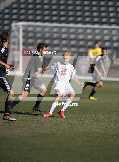 Thumbnail 2 in Kent Denver vs. Jefferson Academy (CHSAA 3A Final) photogallery.