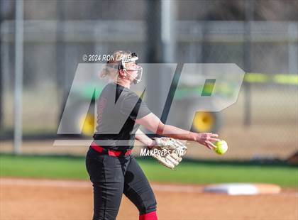 Thumbnail 3 in Guthrie @ Mustang photogallery.