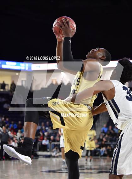 Thumbnail 2 in Bishop Montgomery @ Sierra Canyon (CIF SS Open DIV Semi Final) photogallery.