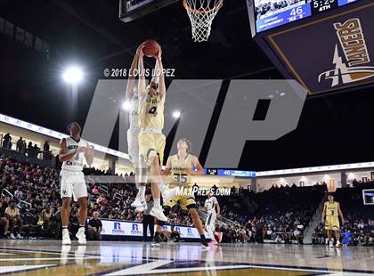 Thumbnail 3 in Bishop Montgomery @ Sierra Canyon (CIF SS Open DIV Semi Final) photogallery.