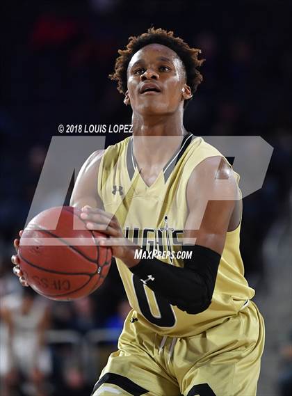 Thumbnail 3 in Bishop Montgomery @ Sierra Canyon (CIF SS Open DIV Semi Final) photogallery.