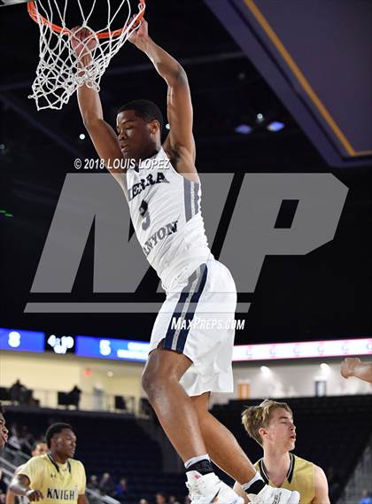 Thumbnail 2 in Bishop Montgomery @ Sierra Canyon (CIF SS Open DIV Semi Final) photogallery.