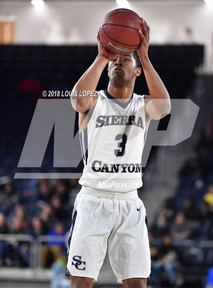 Thumbnail 3 in Bishop Montgomery @ Sierra Canyon (CIF SS Open DIV Semi Final) photogallery.