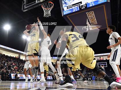 Thumbnail 2 in Bishop Montgomery @ Sierra Canyon (CIF SS Open DIV Semi Final) photogallery.