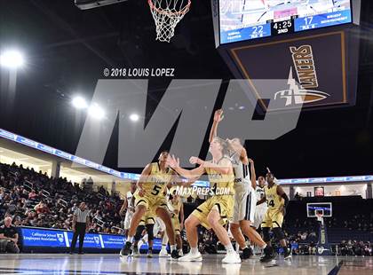 Thumbnail 3 in Bishop Montgomery @ Sierra Canyon (CIF SS Open DIV Semi Final) photogallery.