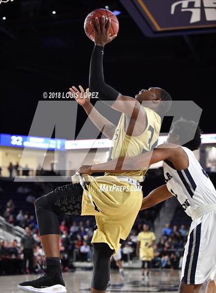 Thumbnail 3 in Bishop Montgomery @ Sierra Canyon (CIF SS Open DIV Semi Final) photogallery.