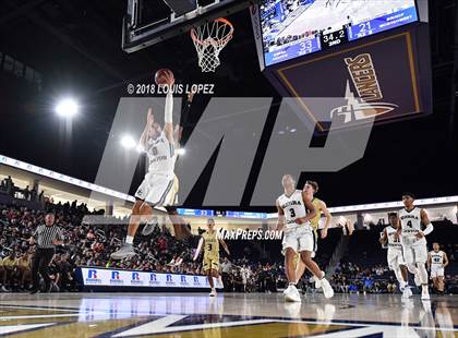 Thumbnail 1 in Bishop Montgomery @ Sierra Canyon (CIF SS Open DIV Semi Final) photogallery.