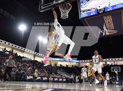 Thumbnail 2 in Bishop Montgomery @ Sierra Canyon (CIF SS Open DIV Semi Final) photogallery.