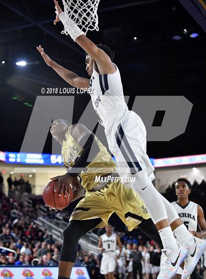 Thumbnail 2 in Bishop Montgomery @ Sierra Canyon (CIF SS Open DIV Semi Final) photogallery.