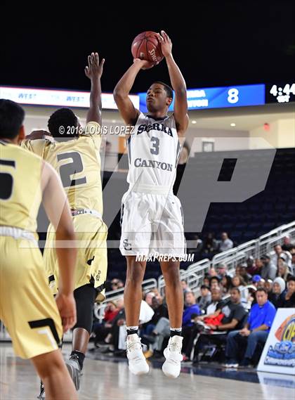 Thumbnail 3 in Bishop Montgomery @ Sierra Canyon (CIF SS Open DIV Semi Final) photogallery.
