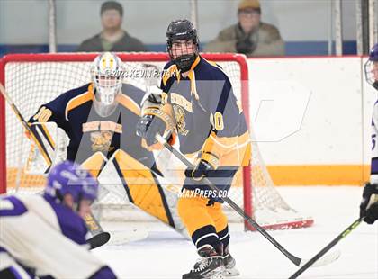 Thumbnail 2 in East Haven vs. North Branford (CIAC DII Quarterfinal) photogallery.