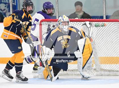 Thumbnail 3 in East Haven vs. North Branford (CIAC DII Quarterfinal) photogallery.