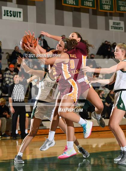Thumbnail 1 in Central Catholic @ Jesuit photogallery.