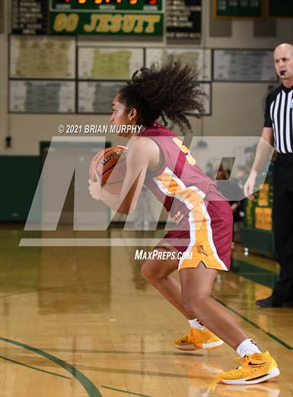 Thumbnail 2 in Central Catholic @ Jesuit photogallery.