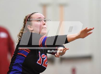 Thumbnail 1 in Riverside Academy @ Metairie Park Country Day (LHSAA Playoffs) photogallery.