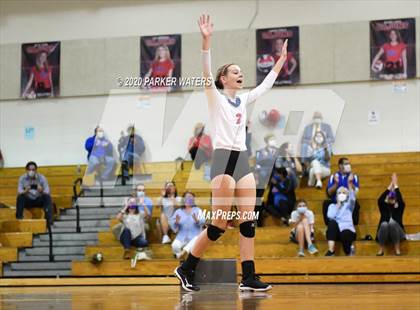 Thumbnail 3 in Riverside Academy @ Metairie Park Country Day (LHSAA Playoffs) photogallery.