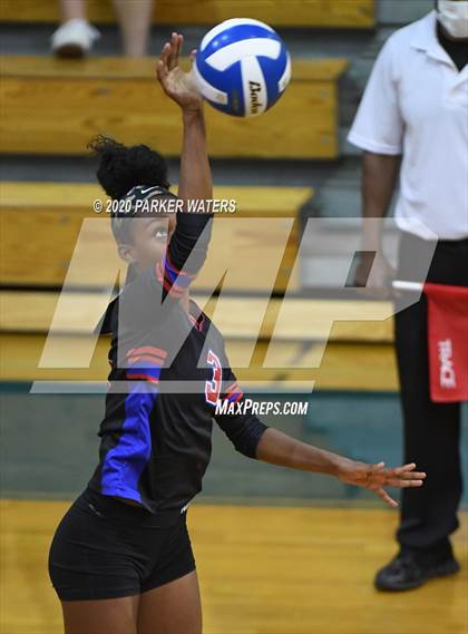 Thumbnail 2 in Riverside Academy @ Metairie Park Country Day (LHSAA Playoffs) photogallery.