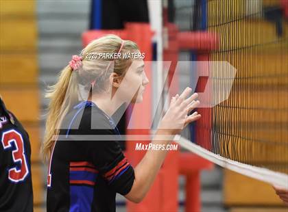 Thumbnail 2 in Riverside Academy @ Metairie Park Country Day (LHSAA Playoffs) photogallery.