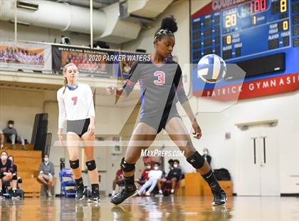 Thumbnail 2 in Riverside Academy @ Metairie Park Country Day (LHSAA Playoffs) photogallery.