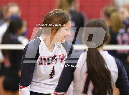 Thumbnail 1 in Riverside Academy @ Metairie Park Country Day (LHSAA Playoffs) photogallery.