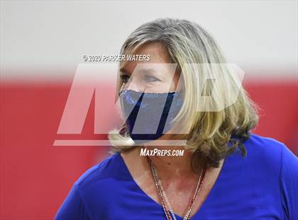 Thumbnail 3 in Riverside Academy @ Metairie Park Country Day (LHSAA Playoffs) photogallery.