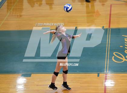 Thumbnail 1 in Riverside Academy @ Metairie Park Country Day (LHSAA Playoffs) photogallery.
