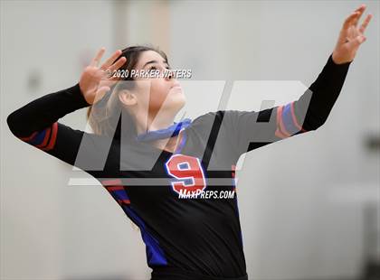 Thumbnail 3 in Riverside Academy @ Metairie Park Country Day (LHSAA Playoffs) photogallery.