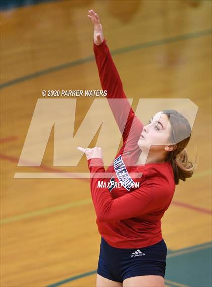 Thumbnail 1 in Riverside Academy @ Metairie Park Country Day (LHSAA Playoffs) photogallery.