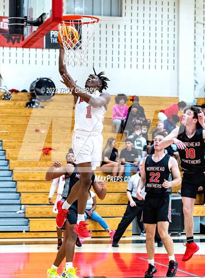 Thumbnail 3 in Monroe vs. Morehead photogallery.