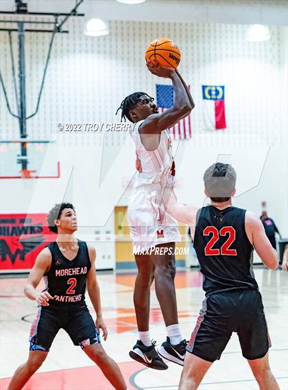 Thumbnail 1 in Monroe vs. Morehead photogallery.