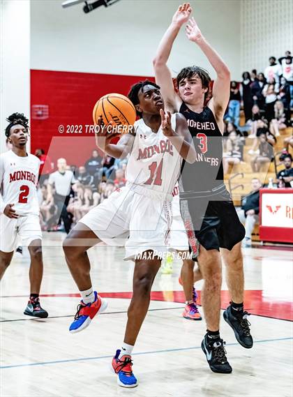 Thumbnail 1 in Monroe vs. Morehead photogallery.