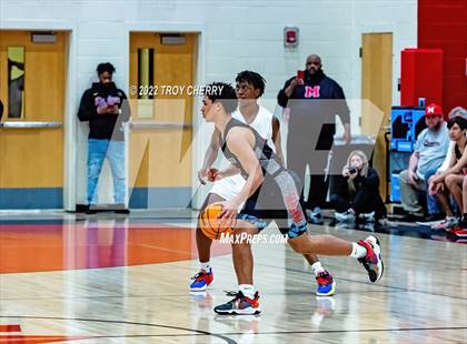Thumbnail 1 in Monroe vs. Morehead photogallery.