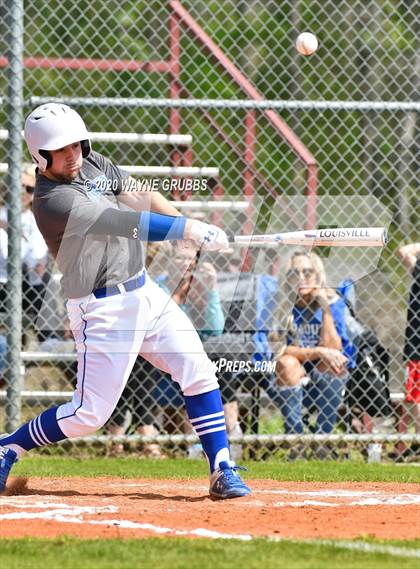 Thumbnail 2 in Beckville vs. Joaquin (Waskom Invitational) photogallery.