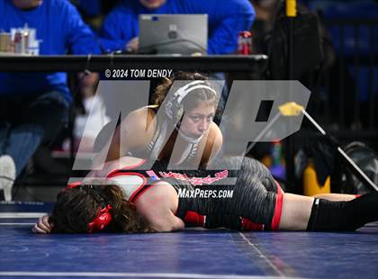 Thumbnail 3 in UIL 5A Championship Finals 100-114lb photogallery.
