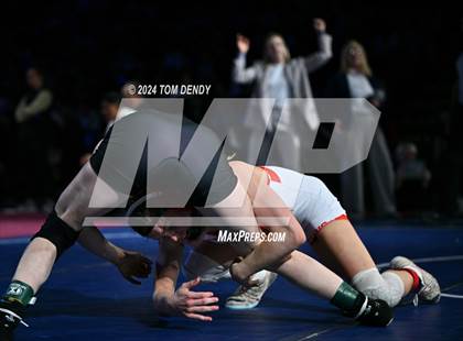 Thumbnail 2 in UIL 5A Championship Finals 100-114lb photogallery.